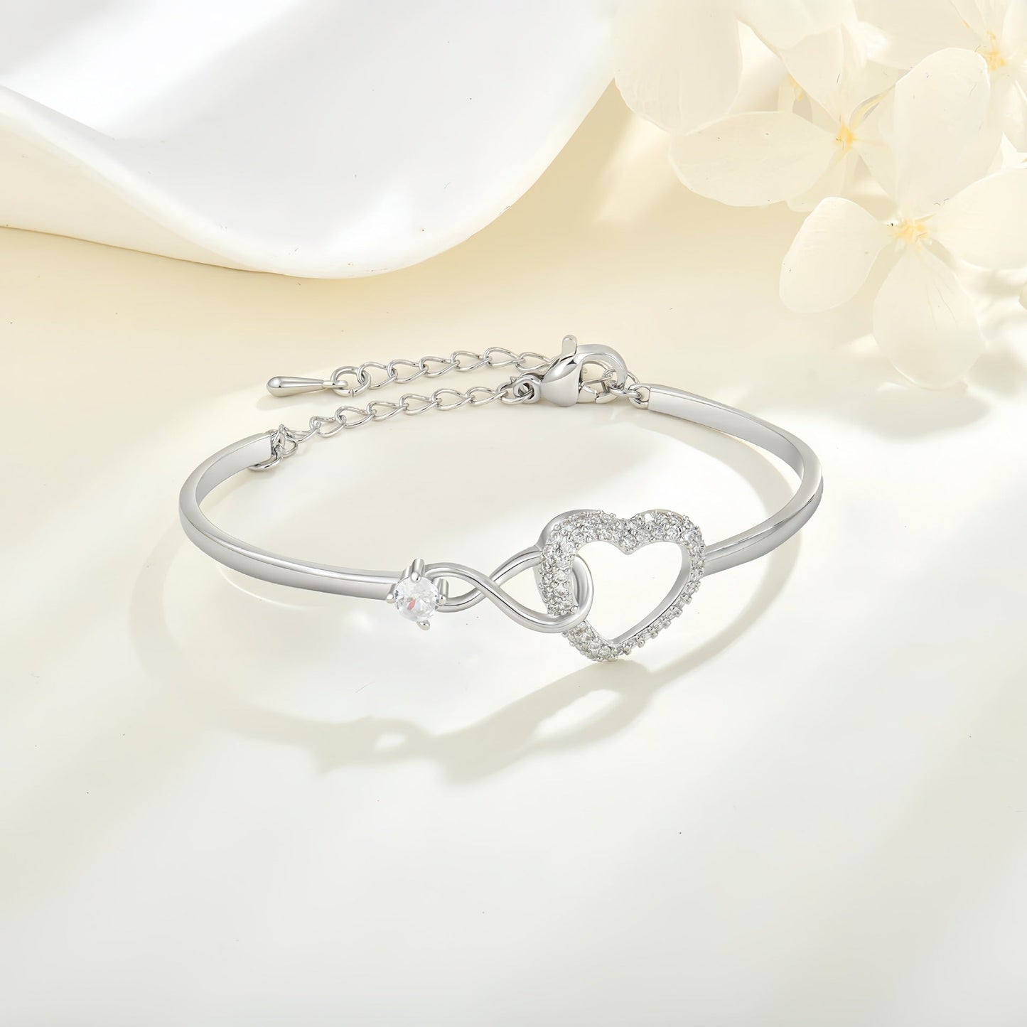 Infinity Hart Armband